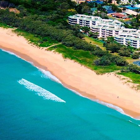 Surfside On The Beach Buddina Екстериор снимка