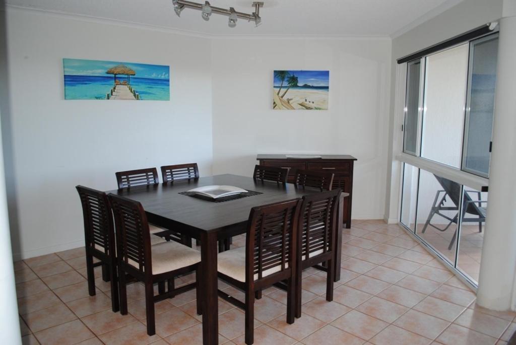 Surfside On The Beach Buddina Стая снимка