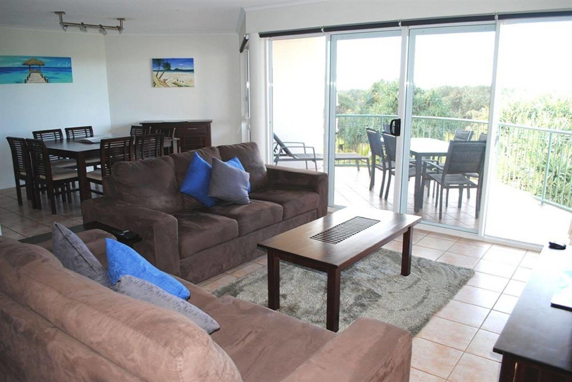 Surfside On The Beach Buddina Екстериор снимка