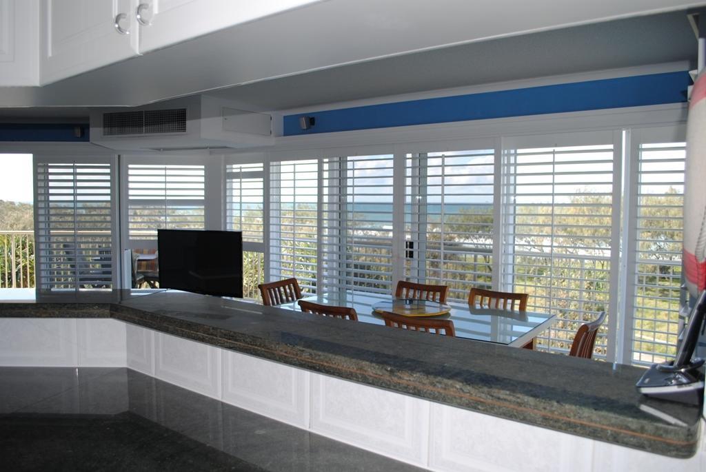 Surfside On The Beach Buddina Екстериор снимка
