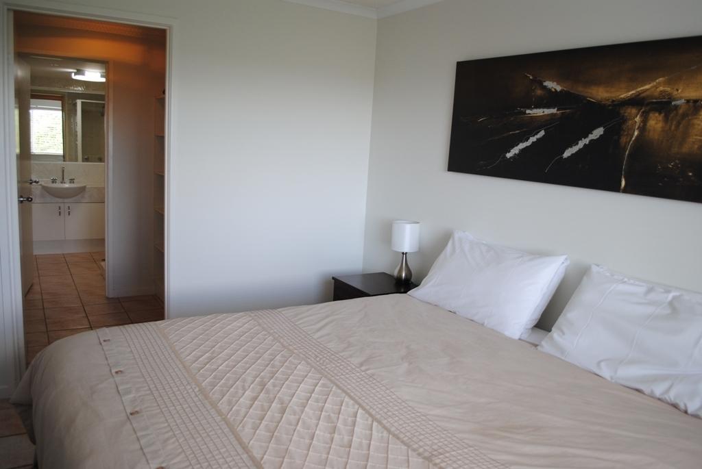Surfside On The Beach Buddina Екстериор снимка